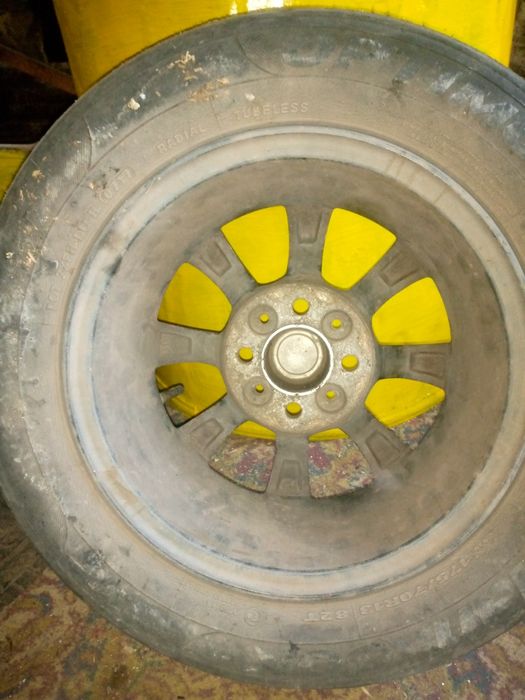 Тітани R13 б/у ваз