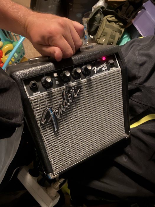 Fender Frontman 10G (modelo PR357)