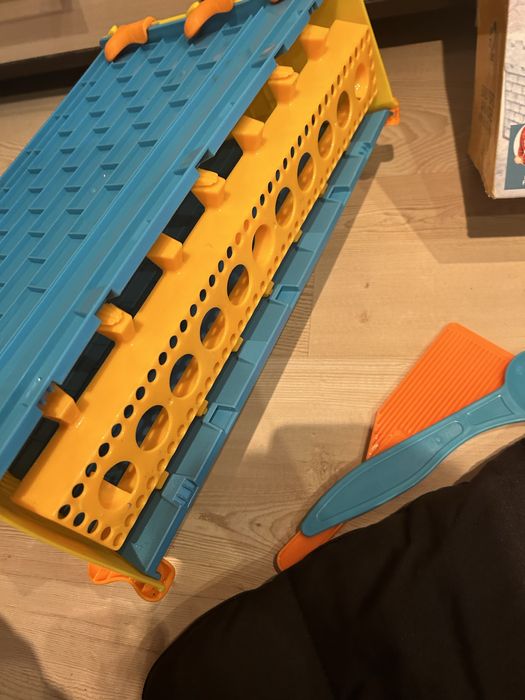 Spiworek do sanek i zabawka do sniegu