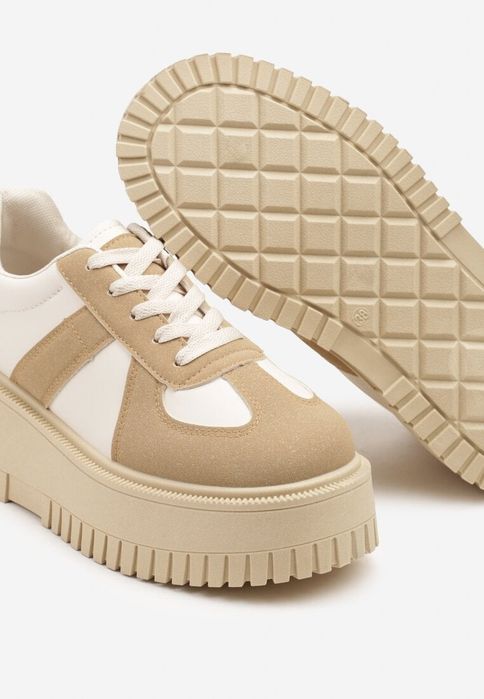 Ciemnobeżowe Sneakersy na Żłobionej Platformie R 37