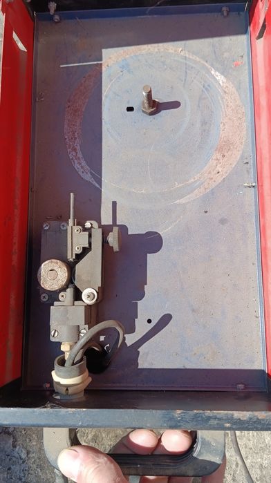 Продам полуавтомат сварочный