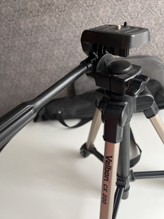 Штатив для фотоаппарата