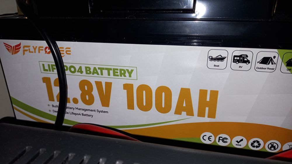 Продам  комплект ДБЖ Аруна 1000Вт.Залізофосфатний акумулятор 100Аh.