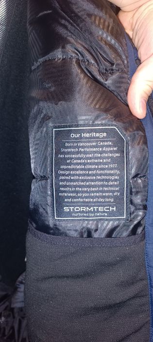 Зимняя парка Fairbanks от бренда Stormtech.
