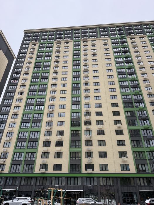 Продаж 2 к 82.5м без%  Максимовича 32 б Перфект Таун Є оселя Генератор