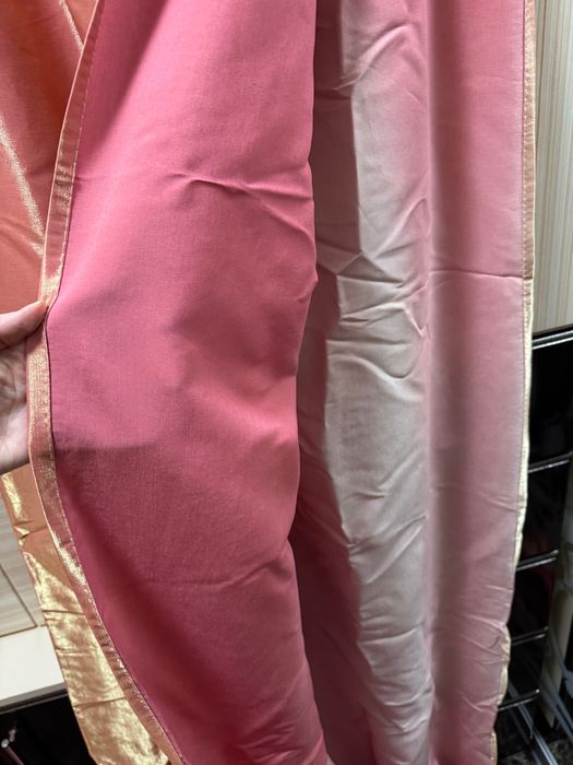 Штора атласна персикова