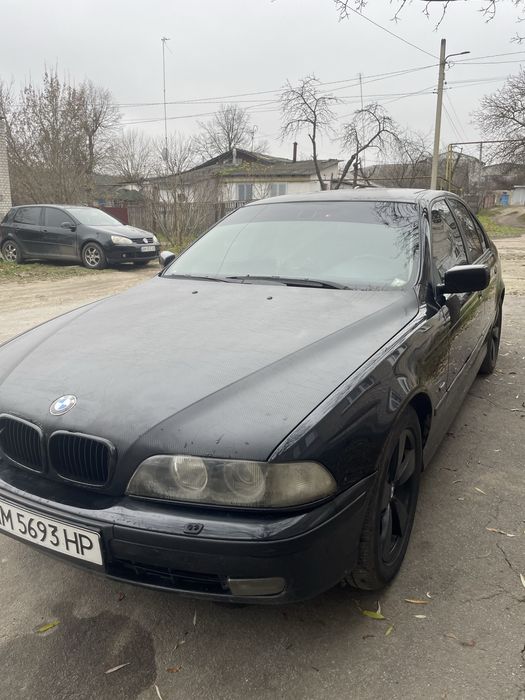 Продається бмв е39
