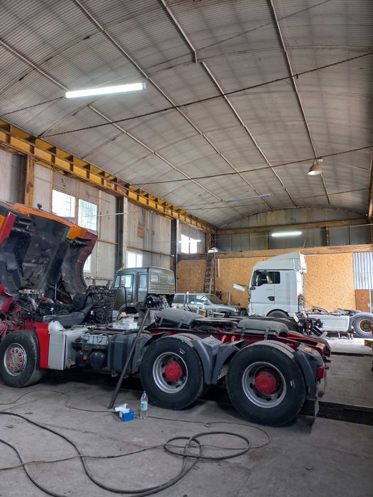 Лицензированную  организация с производственной и ремонтной базой