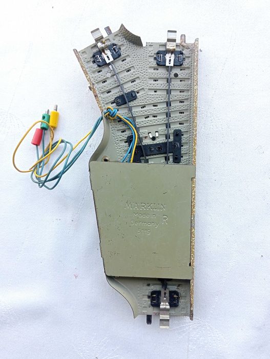 MARKLIN 5119, Desvio eléctrico direita
