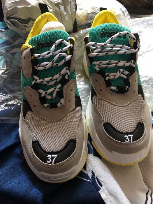 Balenciaga nowe byty