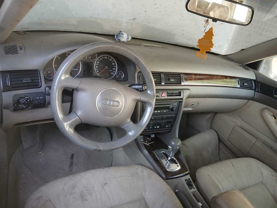 Áudio A6 2.5 Ano 2003 Motor avariado
