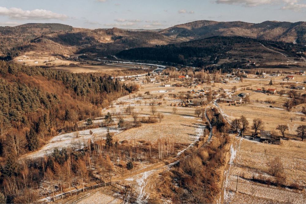 Продається  ділянка у с. Рибник в перспективній туристичній локації