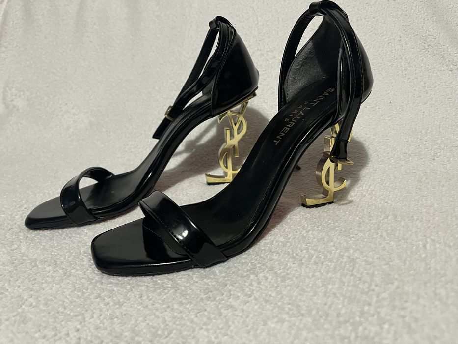 Buty szpilki koktailowe