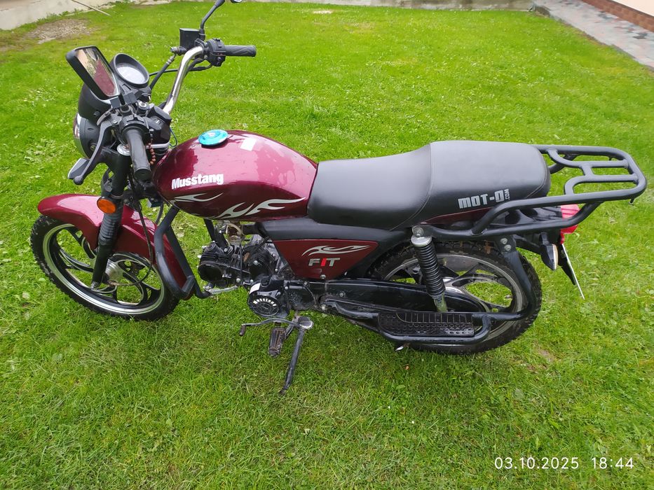 Мустанг фіт 125-8