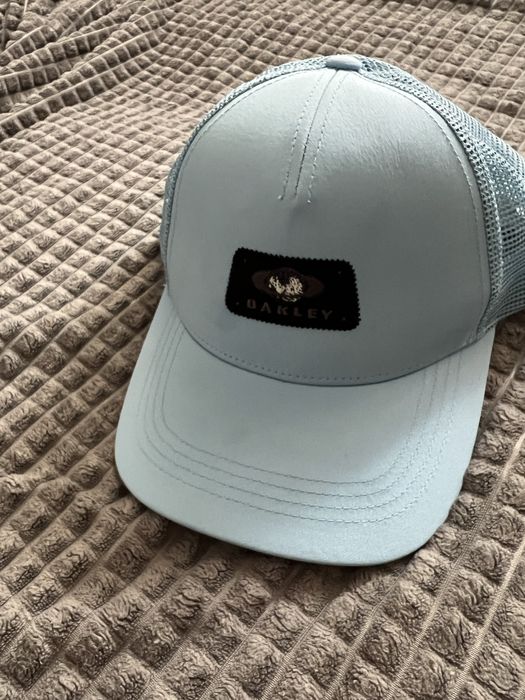 Oakley кепка нова