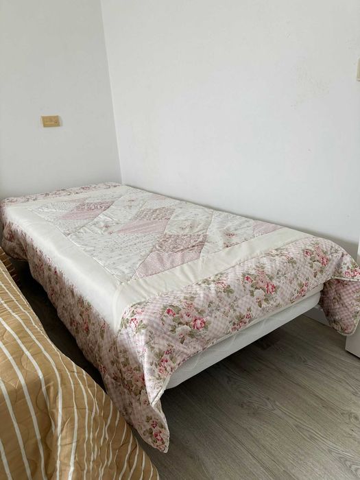 Sommier Solteiro com dois colchões