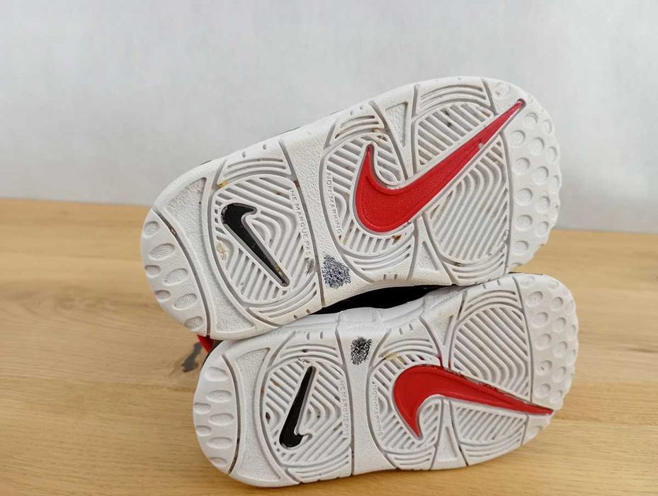 Nike Air More Uptempo 96 Red Toe (TD), rozmiar 22