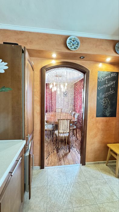 Продаж 4-кімнатної квартири, мкр-н Підгоряно