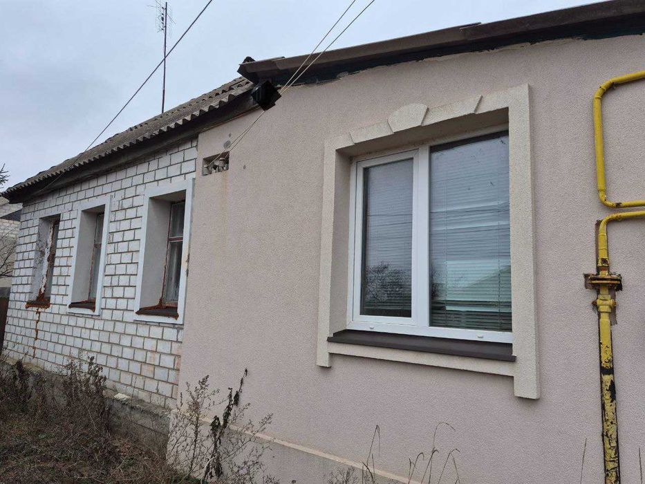 Продам будинок м. Зміїв