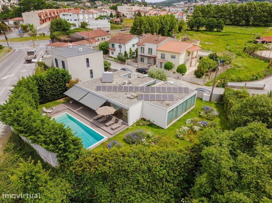 Moradia T3 | Braga — Arquitetura Contemporânea com Piscina,...