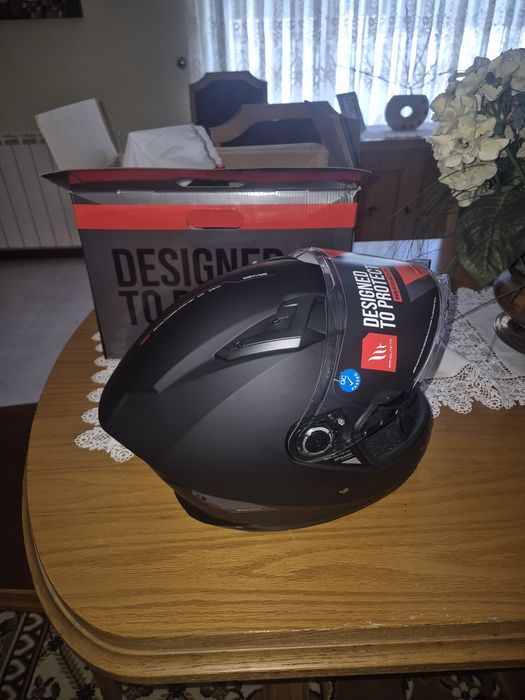Capacete mt  braker sc solid