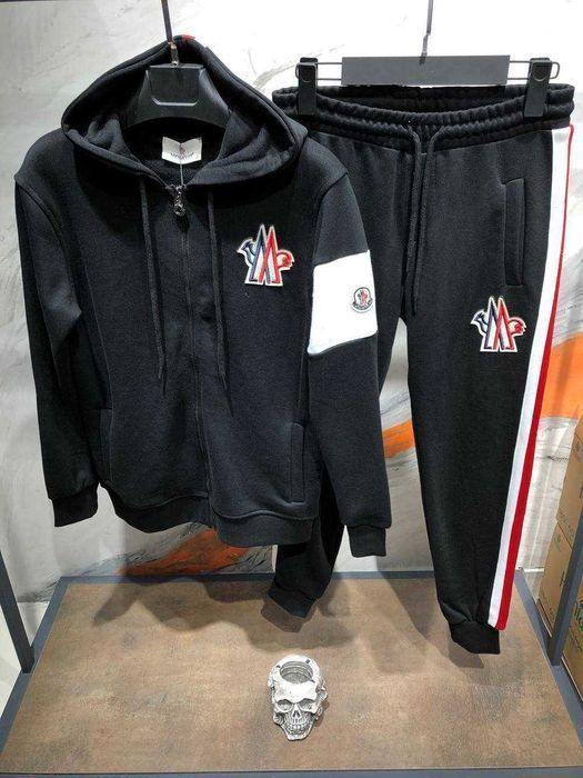 РАСПРОДАЖА! Брендовый мужской спортивный костюм Moncler черный