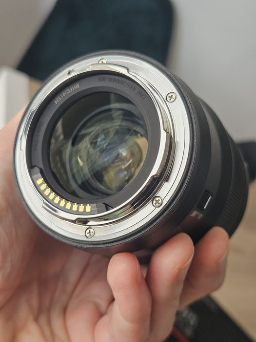 Panasonic Lumix 85mm f1.8
