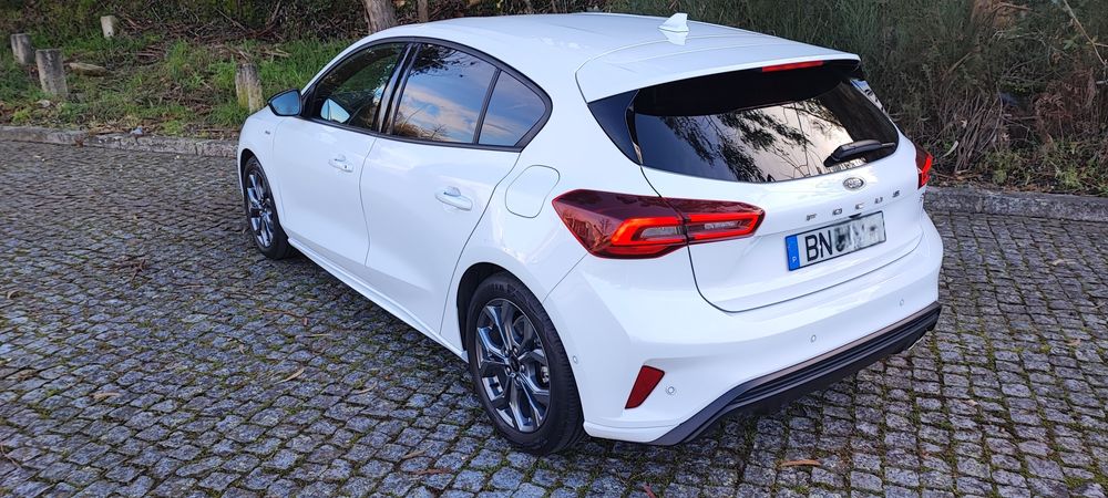 Ford Focus STline X MHEV 2024