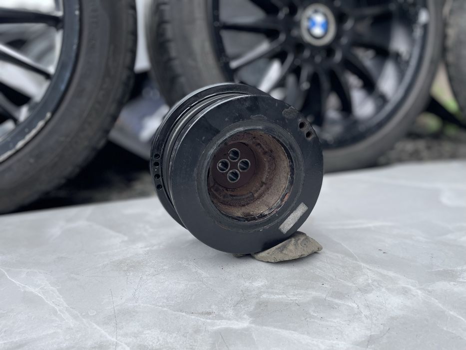 Шкив Вала Демпферний BMW E39 M57 2.5 3.0 Демпфер