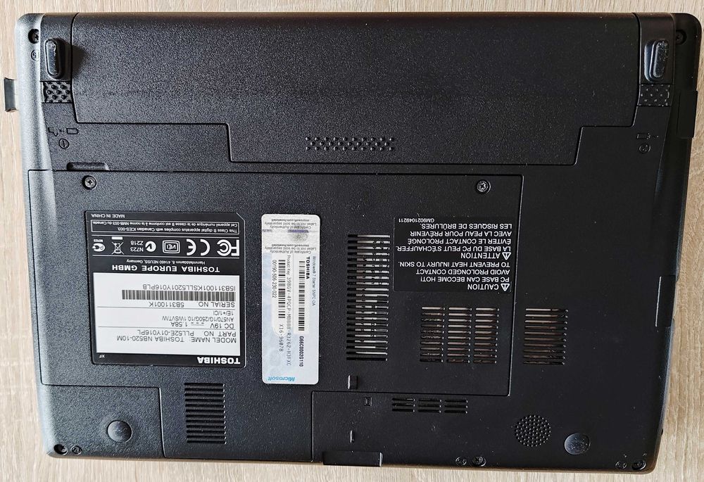 Netbook Toshiba NB520-10M Windows 7 starter