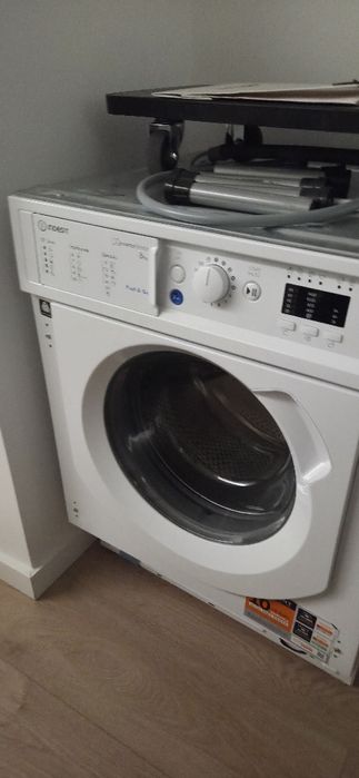 Maquina NOVA de lavar roupa encastrar