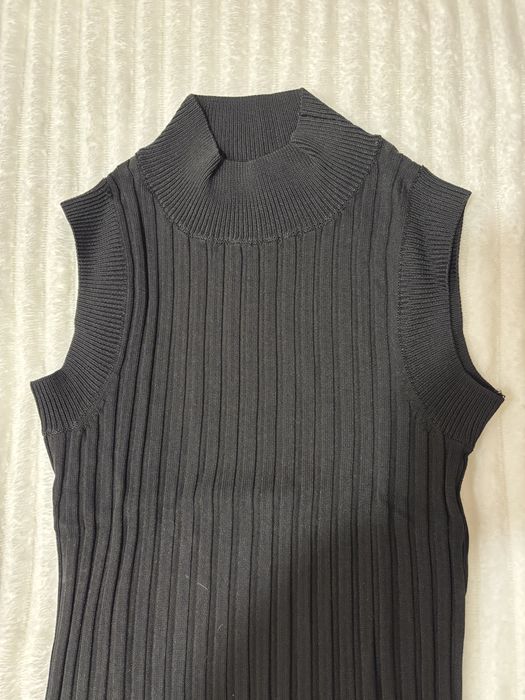 Camisola canelada sem manga , da PESPONTO, nova com etiqueta