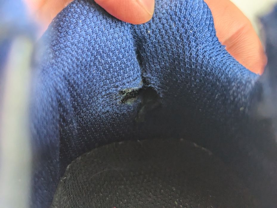 Волейбольні кросівки MIZUNO LIGHTNING star JUNIOR Z5