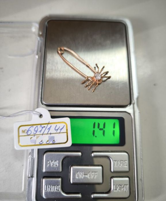 Булавка золотая Паук