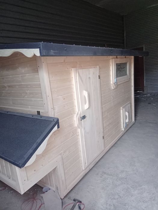 Kurnik dla kur drewniany