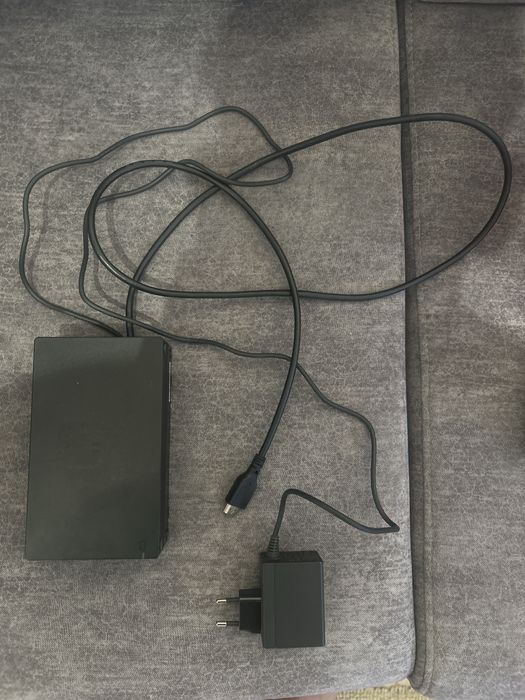 Nintendo Switch + 2 Jogos + Acessórios +Case de brinde