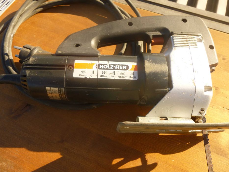 Serra vertical /Tico-Tico profissional, marca HOLZ-HER da Alemanha