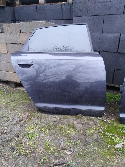 Drzwi a6 c6 c7 LZ7Q kompletne w kolor EU