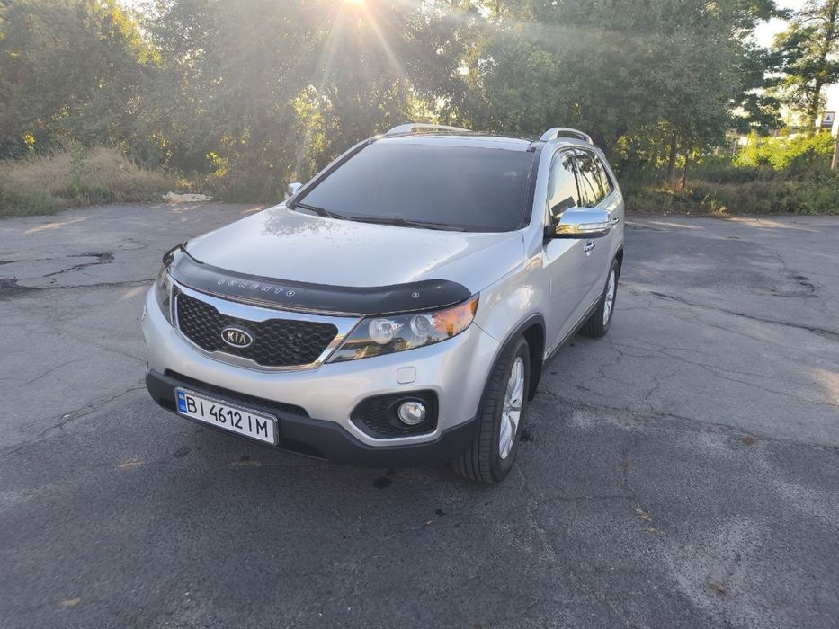 Продам Kia Sorento 2010