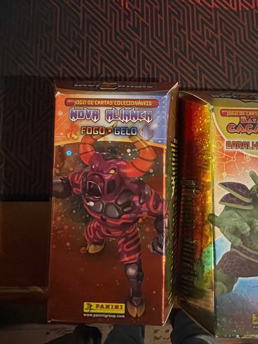 5 packs de cartas invizimals