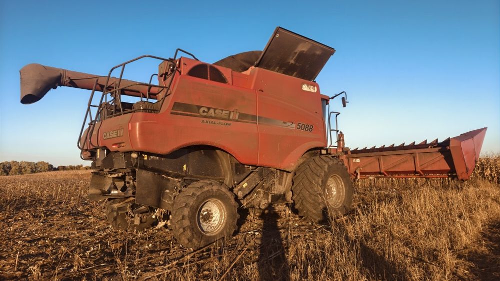 Комбайн Case 5088