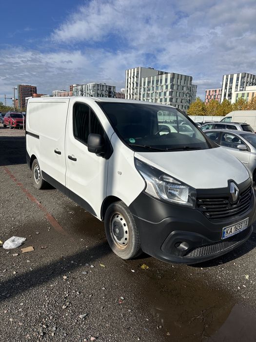 Продам Renault traffic 2019 1.6