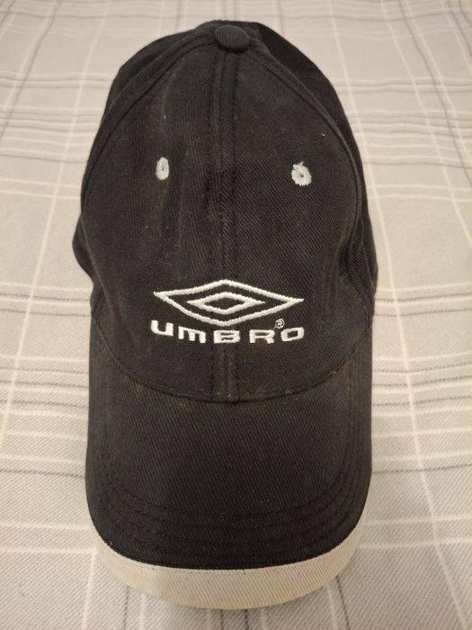 Boné adulto Umbro