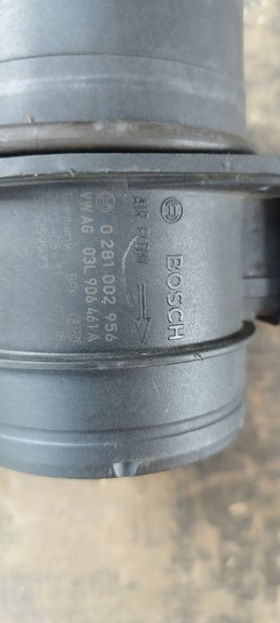 Przepływomierz powietrza Volkswagen Skoda Audi