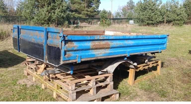 Mercedes wywrotka 3w kiper wywrot zabudowa