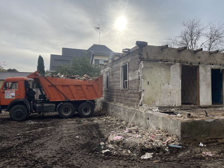 Демонтаж будівель. Вивіз сміття