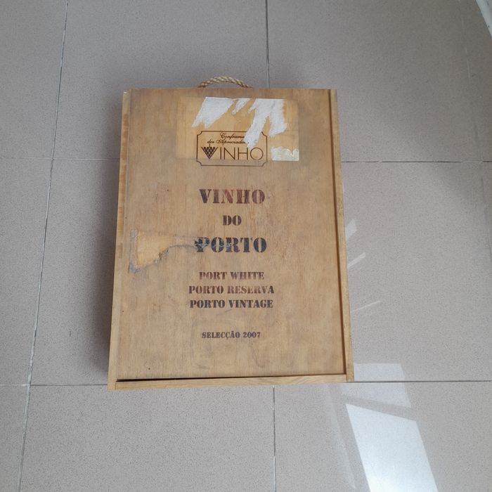 Caixas madeira p/vinhos