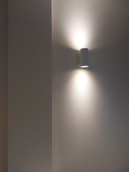 Candeeiros de Teto e Parede - Elegância em Cada Detalhe