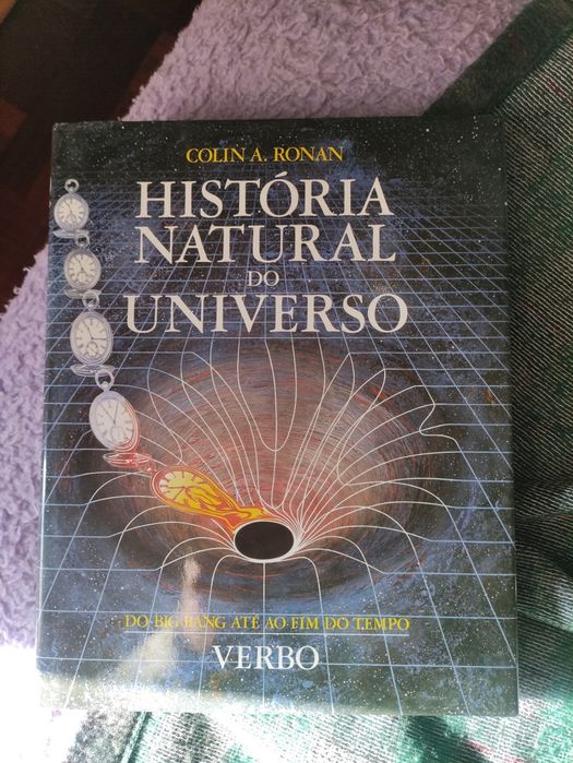Various Encyclopedias from Readers' Digest Selections and Verbo