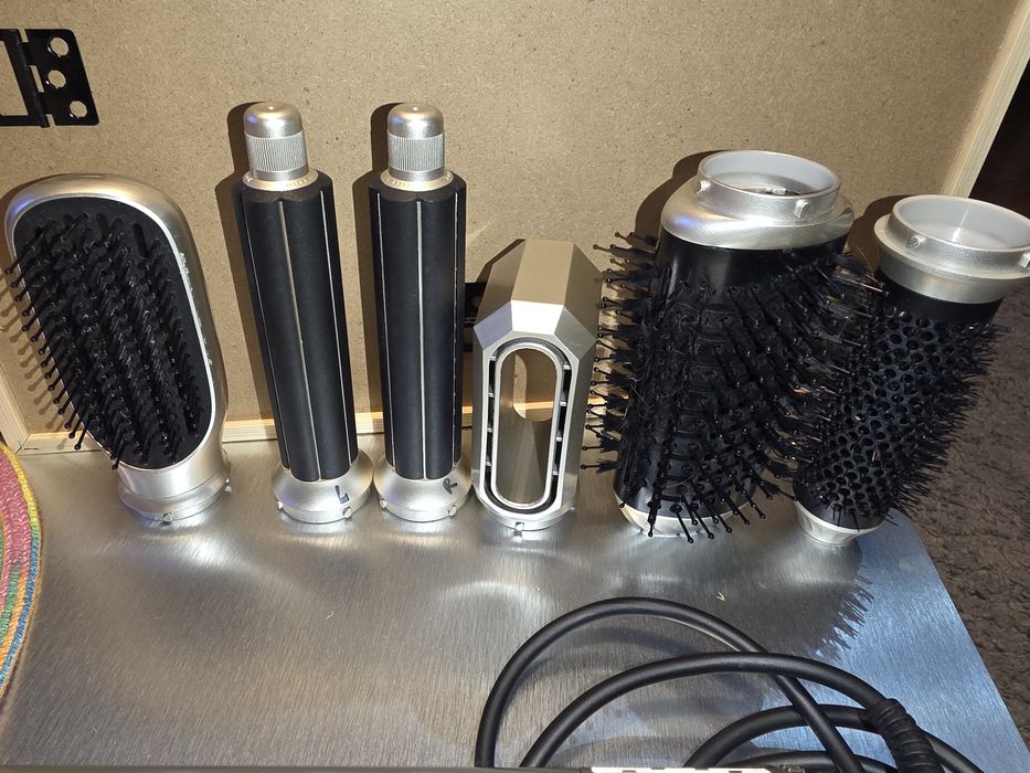 Ukliss Airstyle 6w1 dmuchana szczotka do włosów